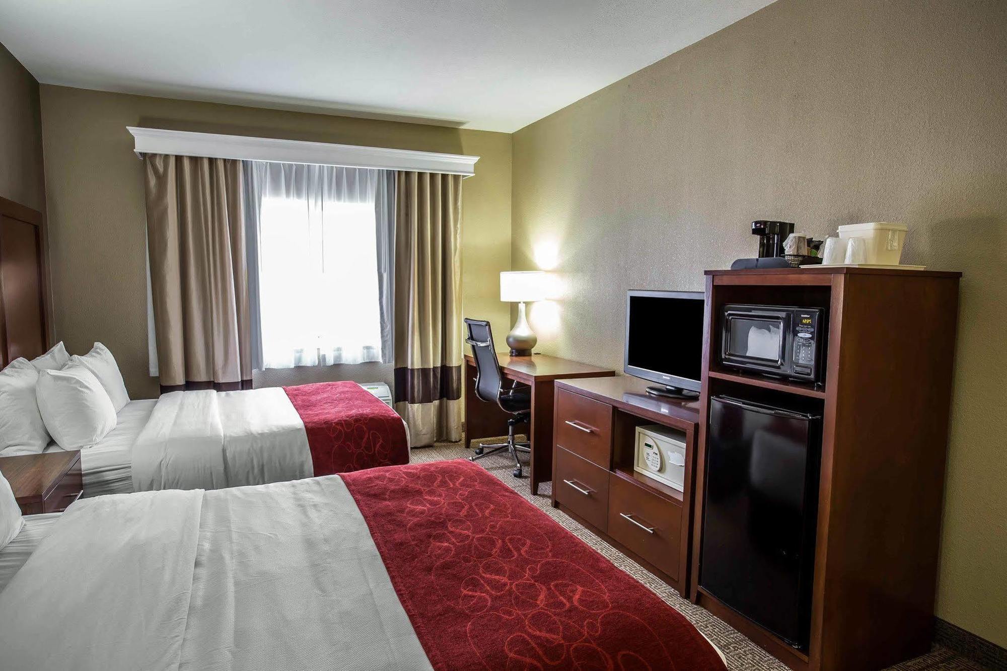 Quality Suites Near West Acres Фарґо Екстер'єр фото